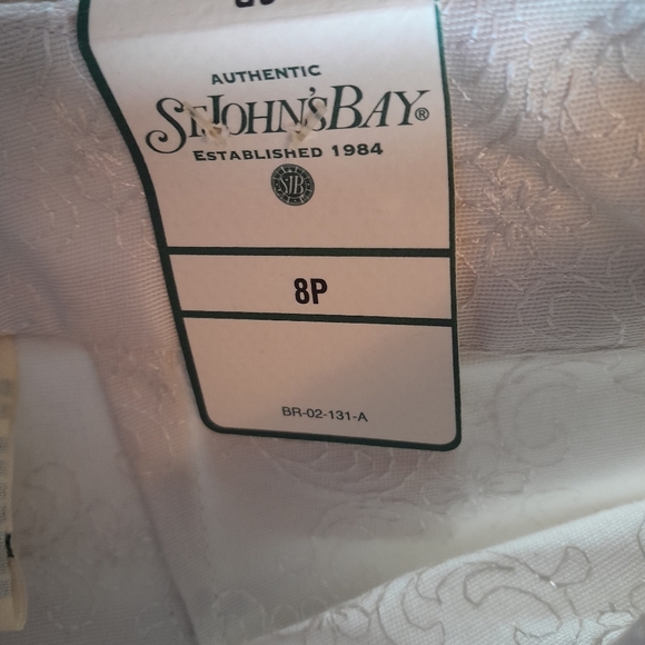 St John's Bay women's Capri nwt - Picture 5 of 8